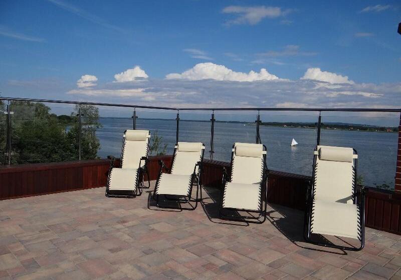 ホテル Emocja Spa