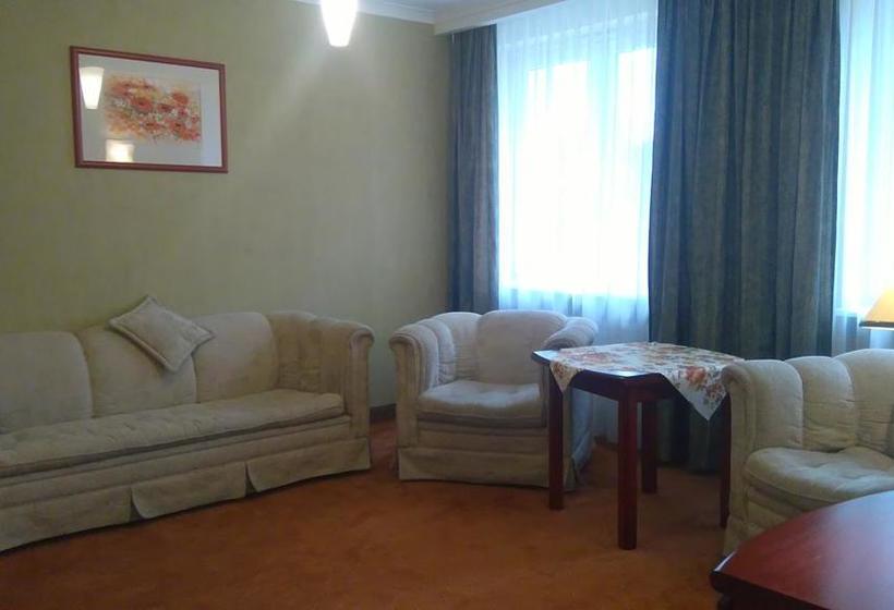 هتل Pomorze Health&family Resort  Domki Całoroczne