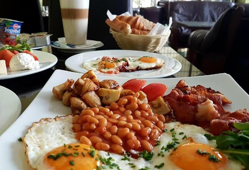 ホテル Euro Apart