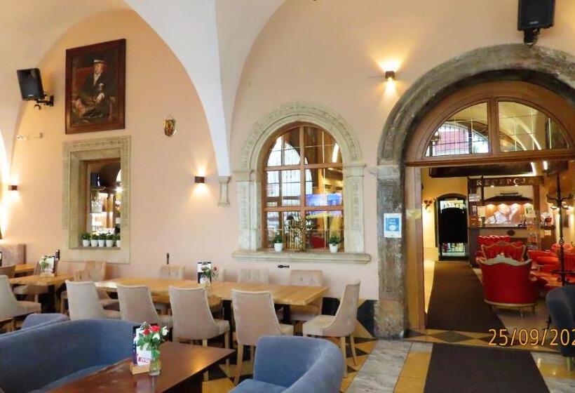 ホテル Euro Apart