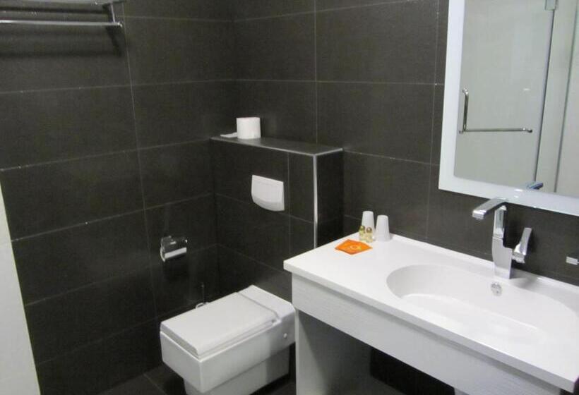 בית מלון כפרי Europa