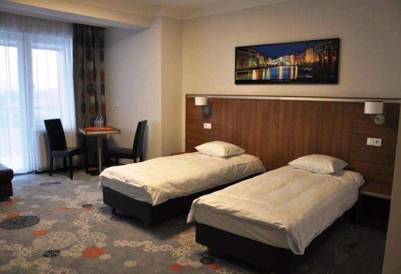 בית מלון כפרי Europa