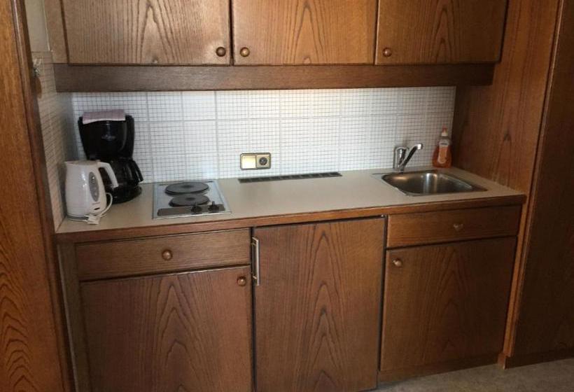 هتل Ferienwohnungen Haus Daniela