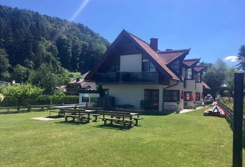 Отель Ferienwohnungen Rausch