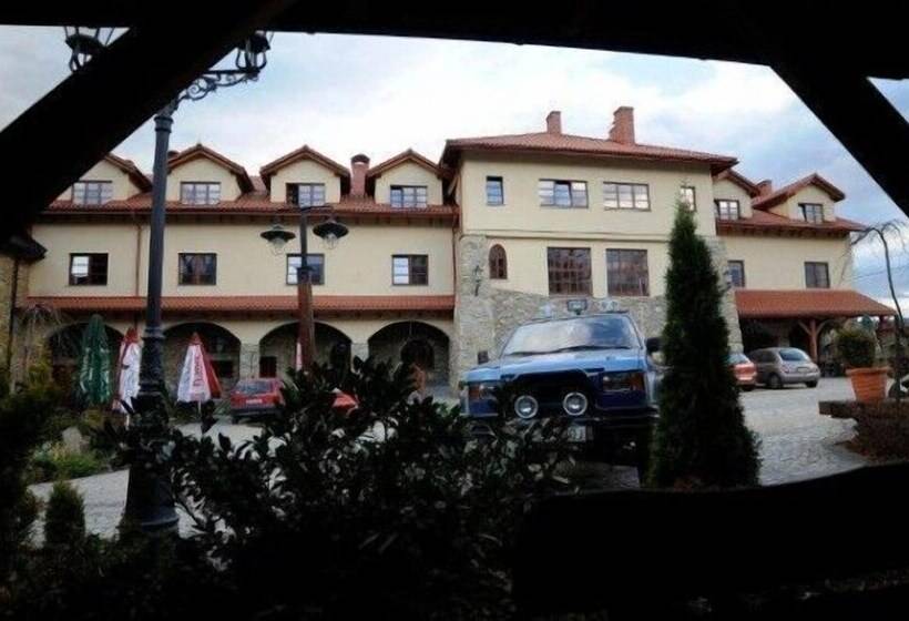 ホテル Folwark Stara Winiarnia