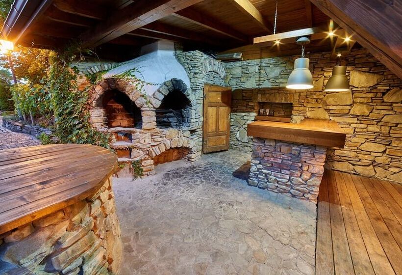 ホテル Folwark Stara Winiarnia