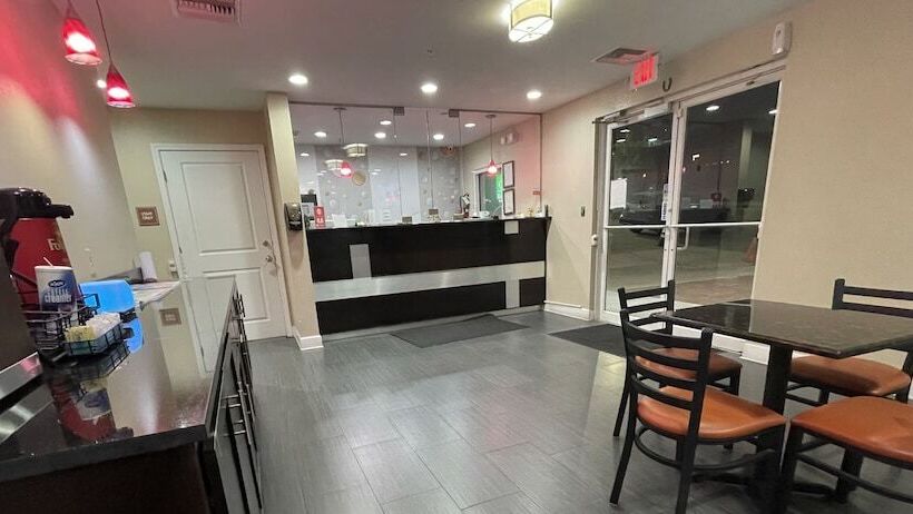 호텔 Garden Inn And Suites Little Rock