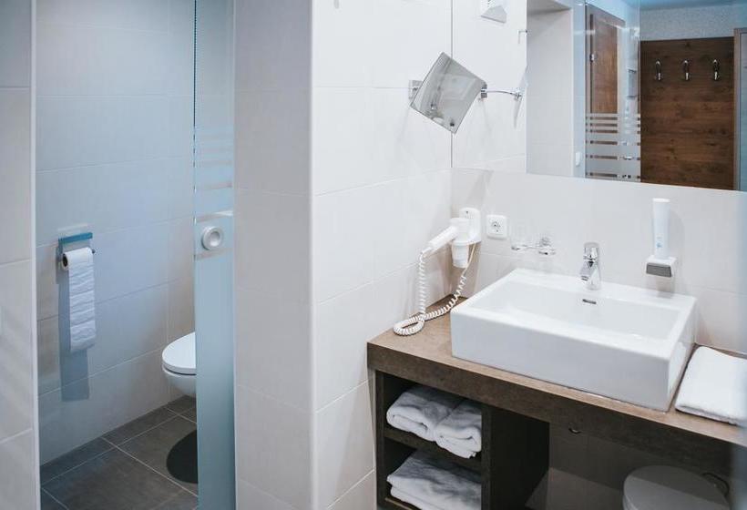 فندق Gasthof Pension Luger