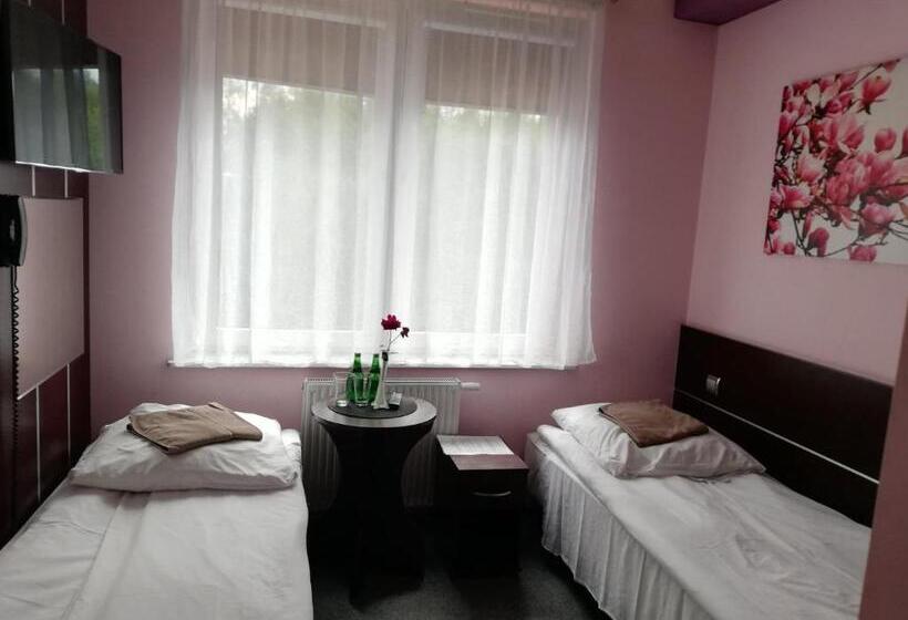 בית מלון כפרי Gościniec Biznesowy