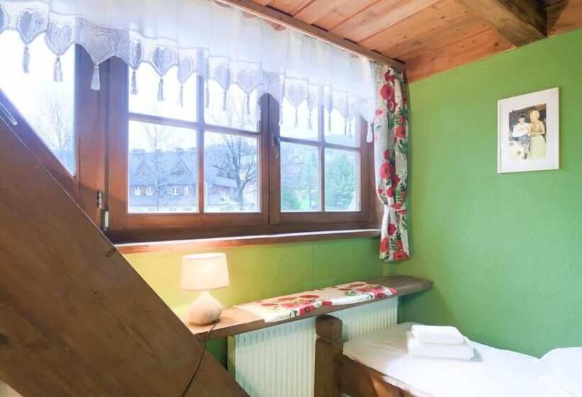 هتل Goralski Dwor