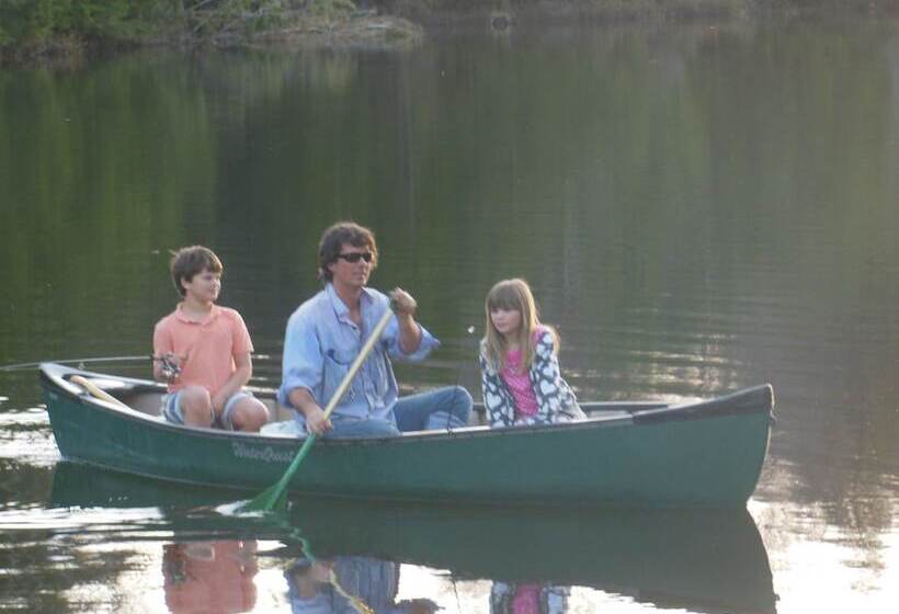 هتل Greenbrier Inn Killington