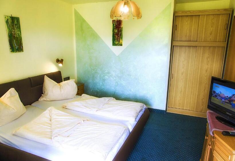 هتل Gästehaus Götz