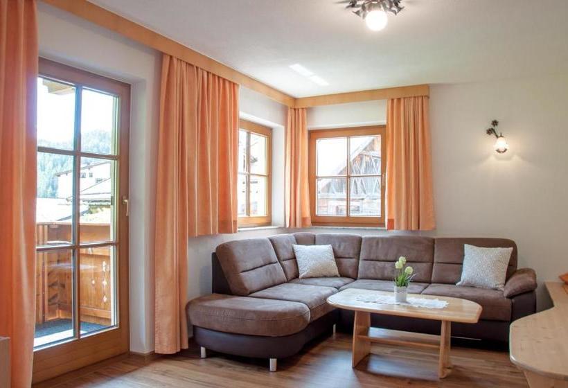 בית מלון כפרי Haus Lärchenwald