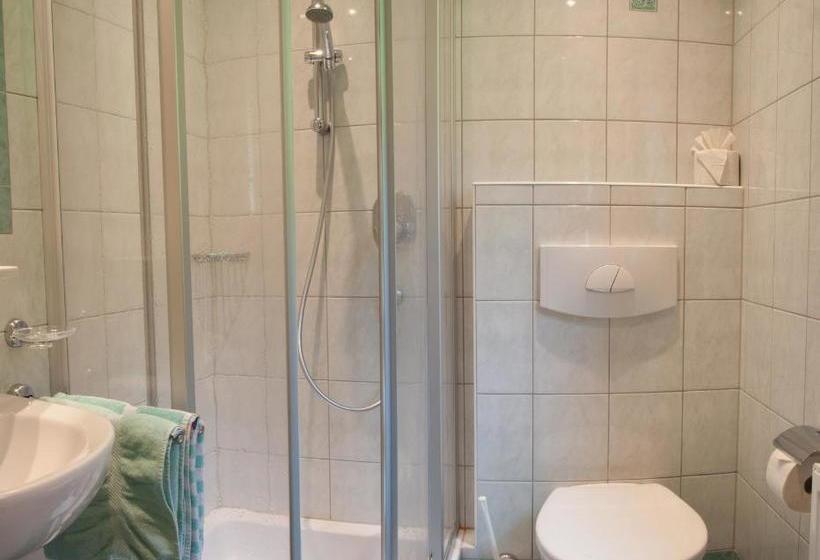 בית מלון כפרי Haus Lärchenwald