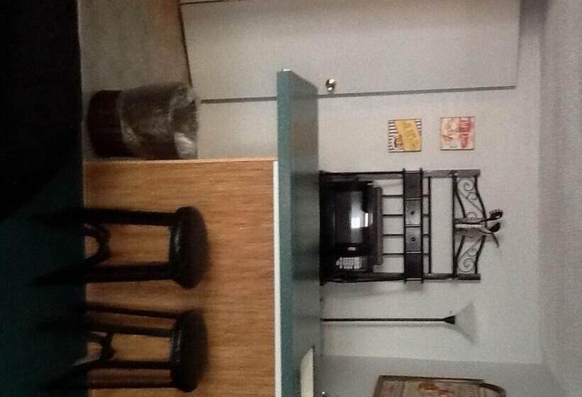 فندق Hillside Cottages