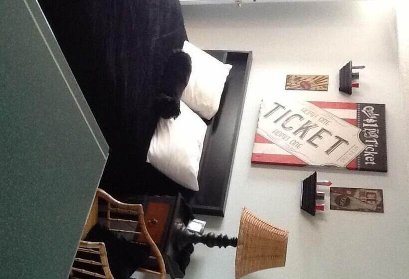 فندق Hillside Cottages