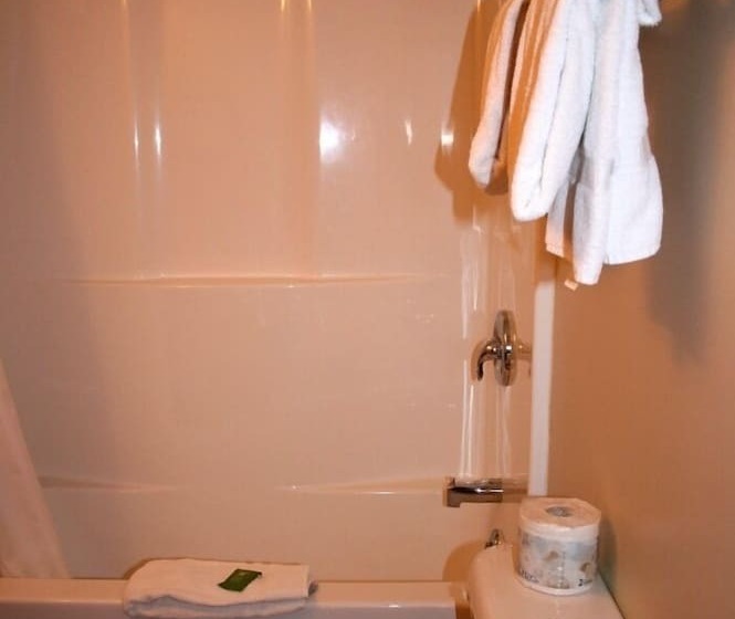 Отель Hinckley's Dreamwood Cottages