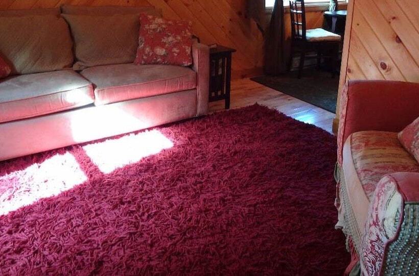 Отель Hinckley's Dreamwood Cottages