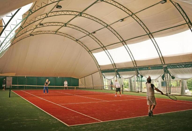 هتل Jabłoń Lake Resort