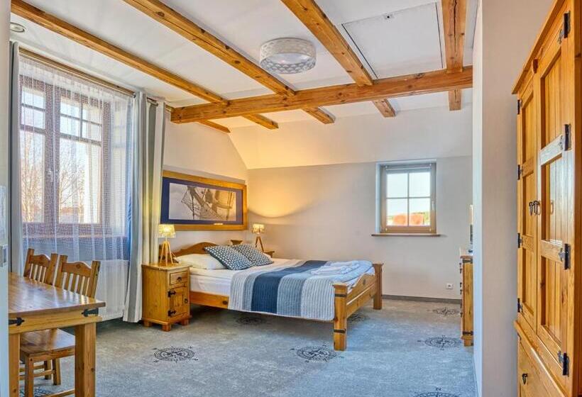 هتل Joseph Conrad Spa & Wellness