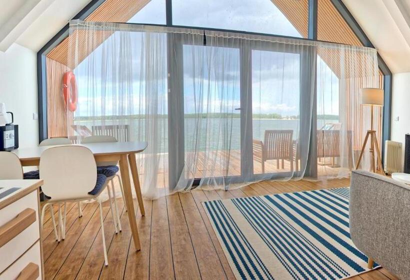 هتل Joseph Conrad Spa & Wellness