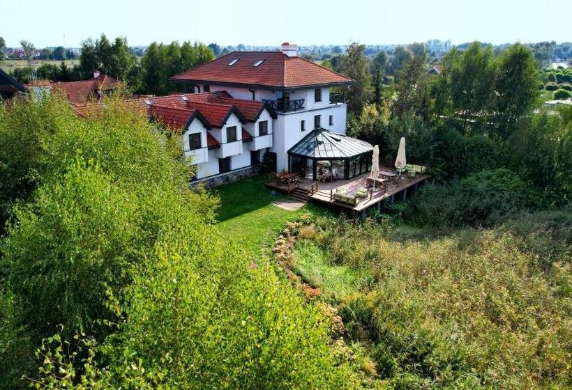 هتل Joseph Conrad Spa & Wellness