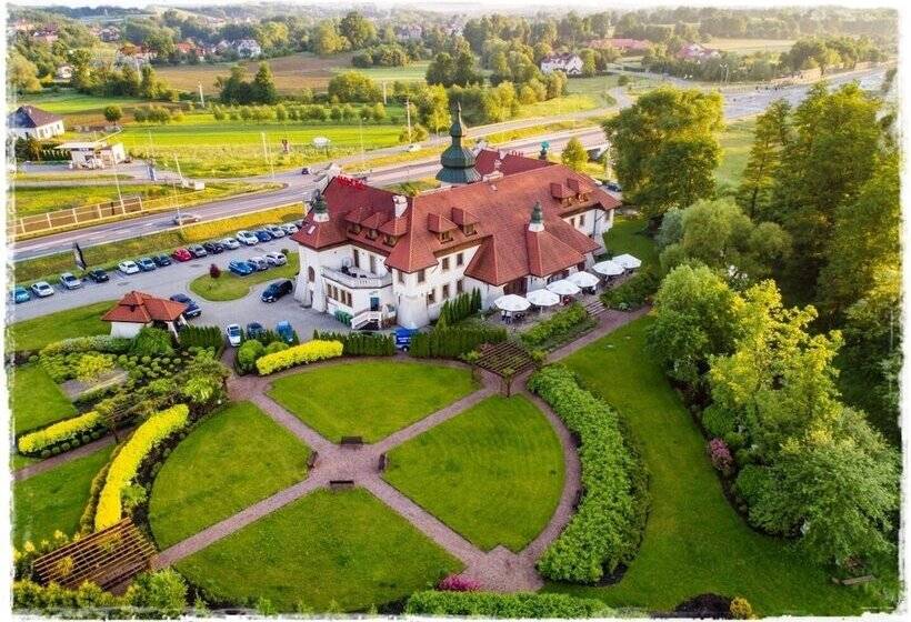 בית מלון כפרי Kasztel