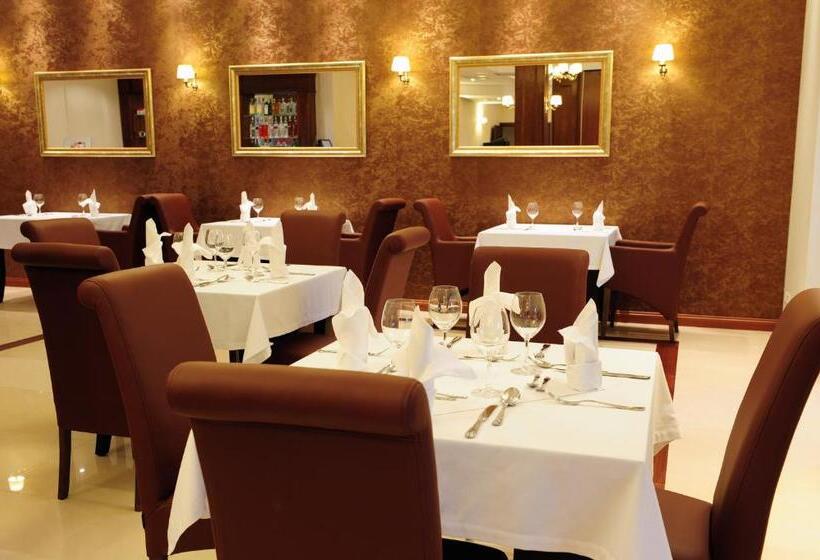 ホテル Kazimierski Zdrój