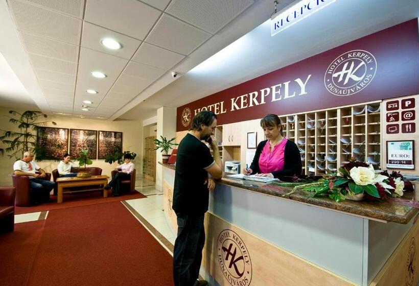 호텔 Kerpely