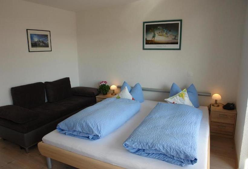 ホテル Krösbacher Hof