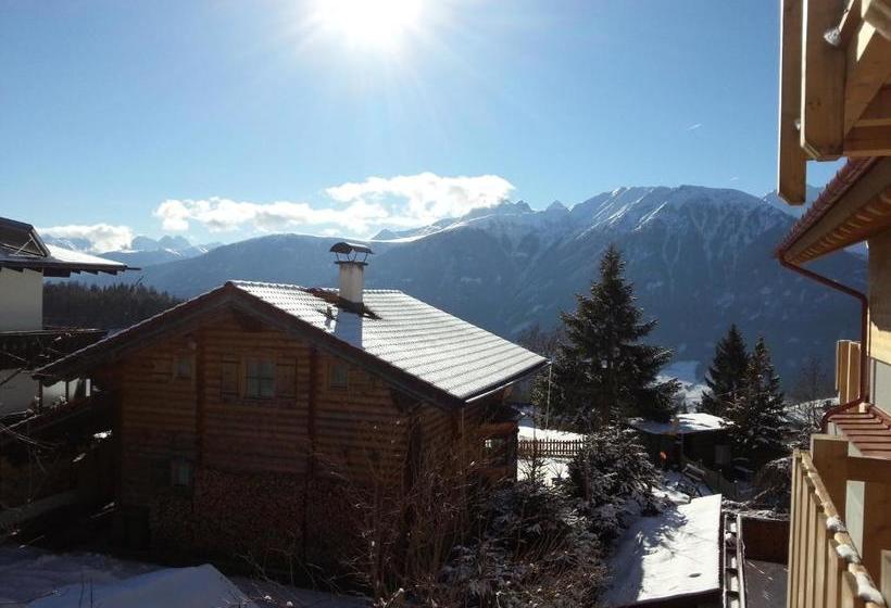 ホテル Krösbacher Hof