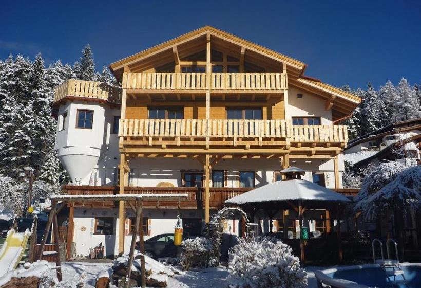 ホテル Krösbacher Hof