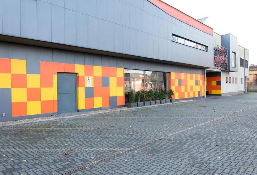 Отель Kukubara Bowling Center