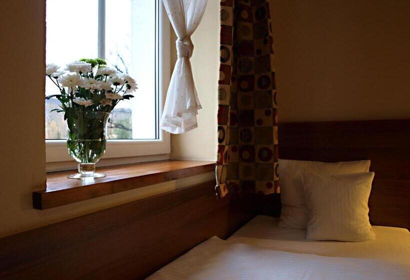 בית מלון כפרי ślęża