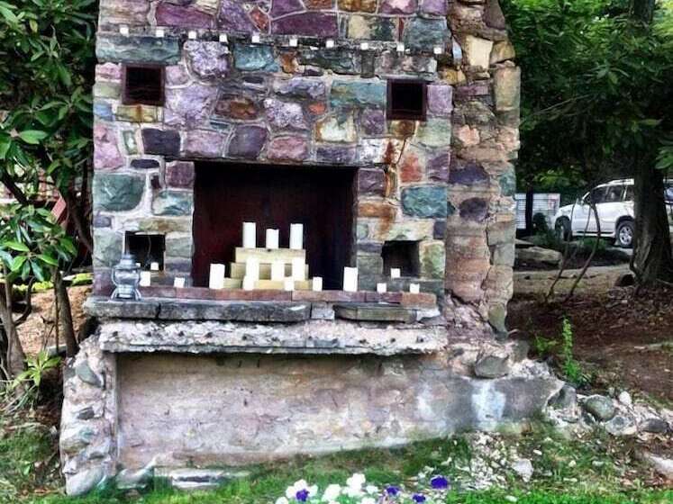 בית מלון כפרי Lake Harmony Inn