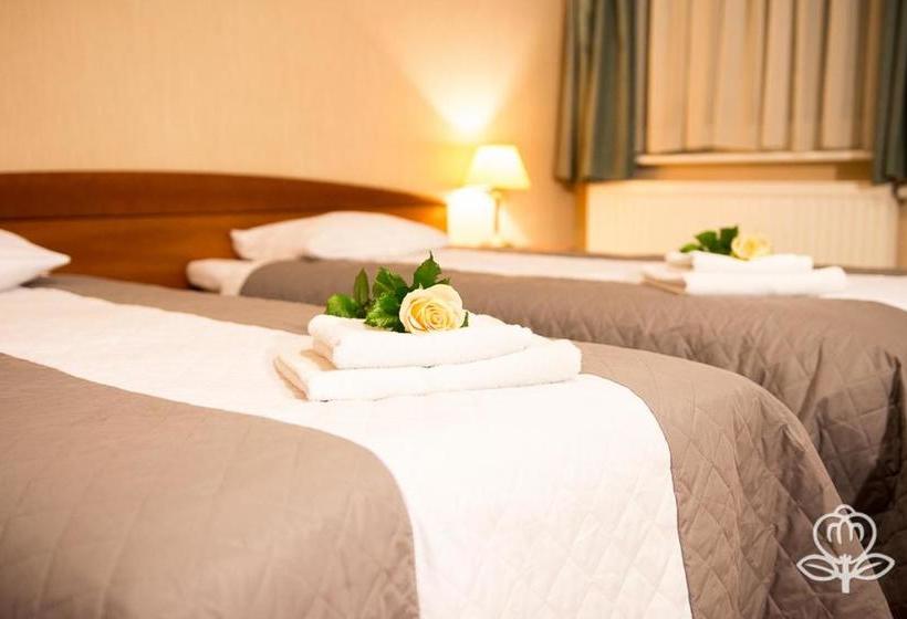 בית מלון כפרי L Ascada