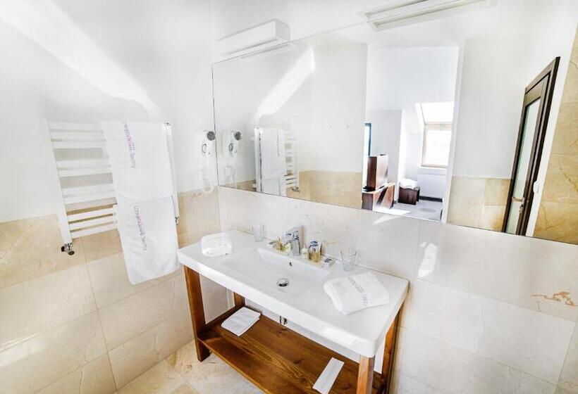 هتل Lawendowe Termy