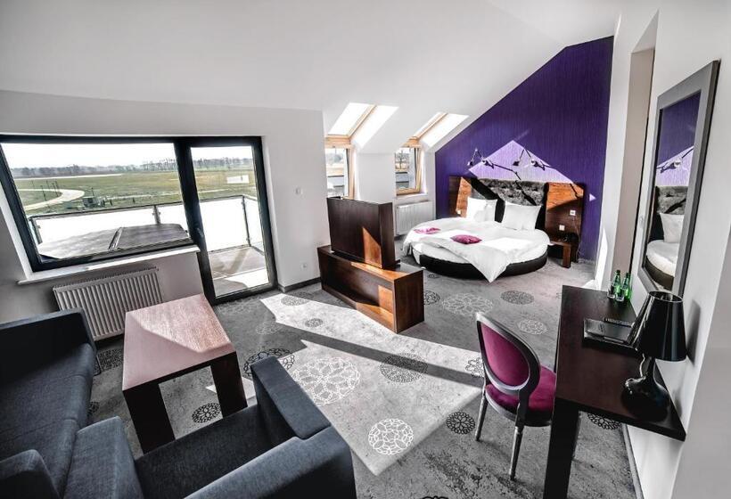 هتل Lawendowe Termy