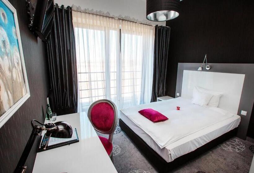 هتل Lawendowe Termy