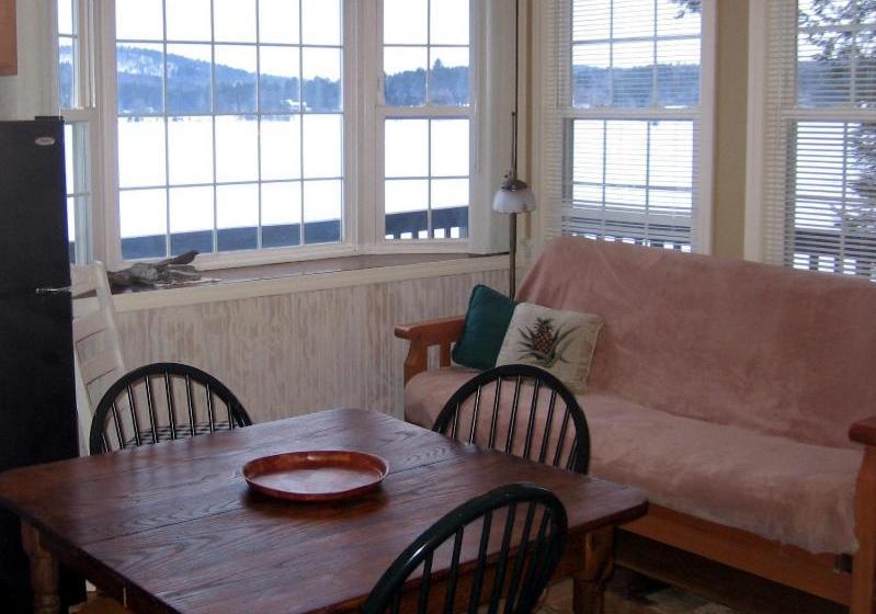 酒店 Lazy E Motor Inn