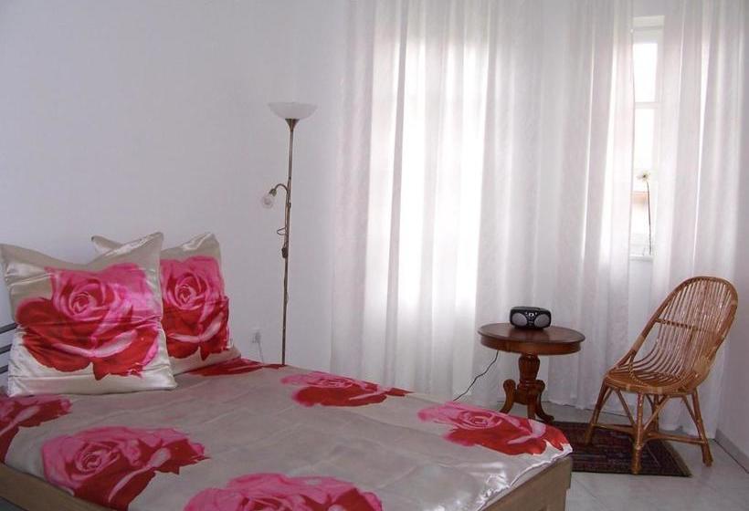 فندق Lijoli Lounge Vendégház