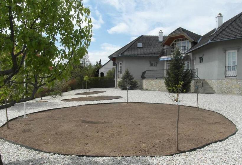 فندق Lijoli Lounge Vendégház