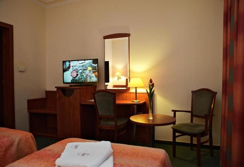 בית מלון כפרי Lukács Superior