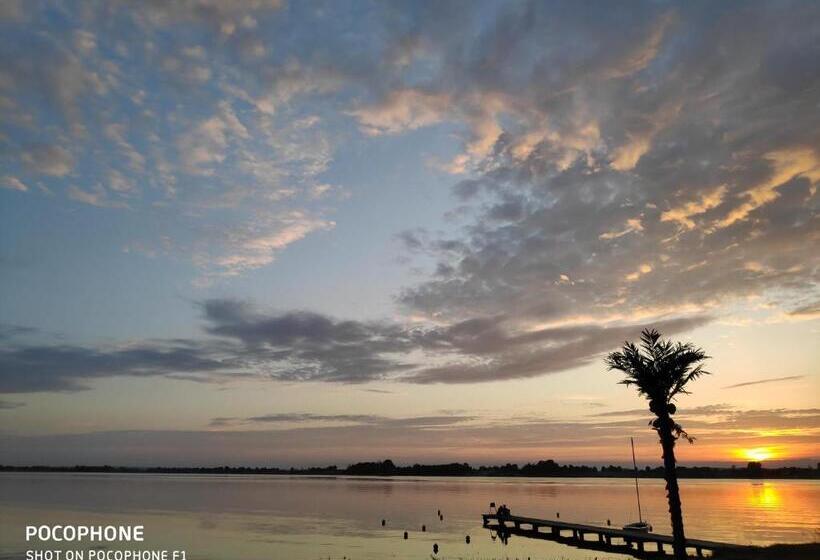 בית מלון כפרי Marina