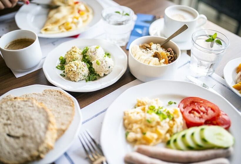 Mazurski Raj   Hotel, Marina & Spa