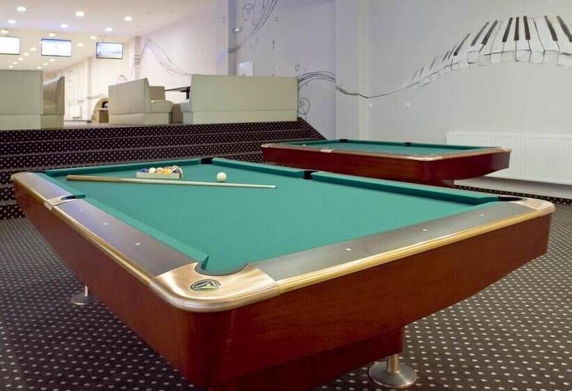 فندق Medical Wellness & Spa Werona