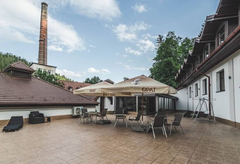 فندق Medical Wellness & Spa Werona