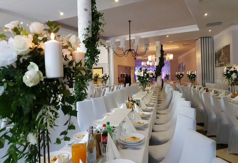 فندق Medical Wellness & Spa Werona