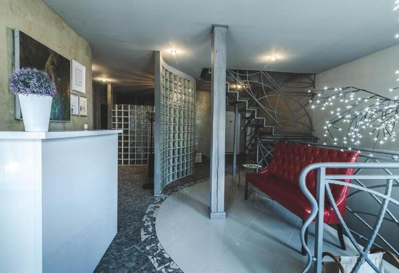 فندق Medical Wellness & Spa Werona