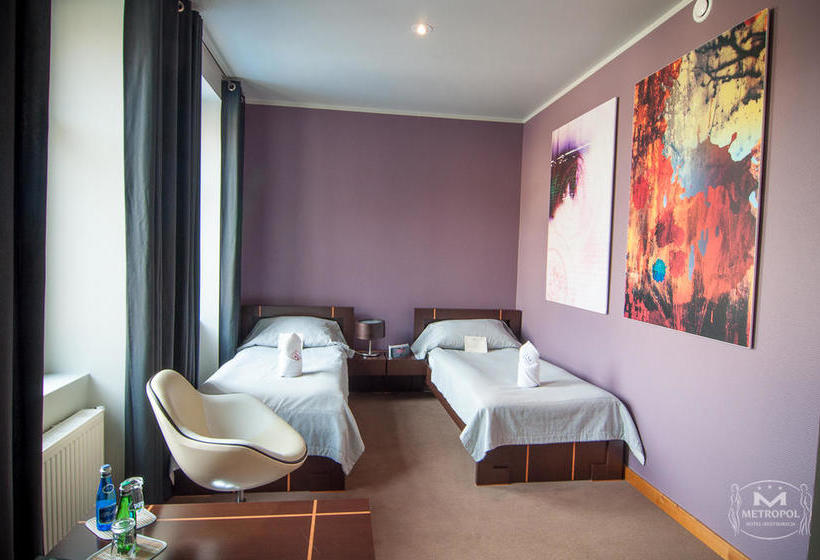 בית מלון כפרי Metropol